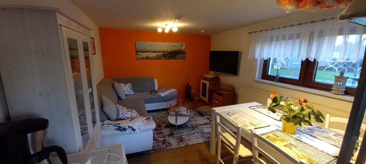Apartamento Rosenparadies Kröpelin Exterior foto